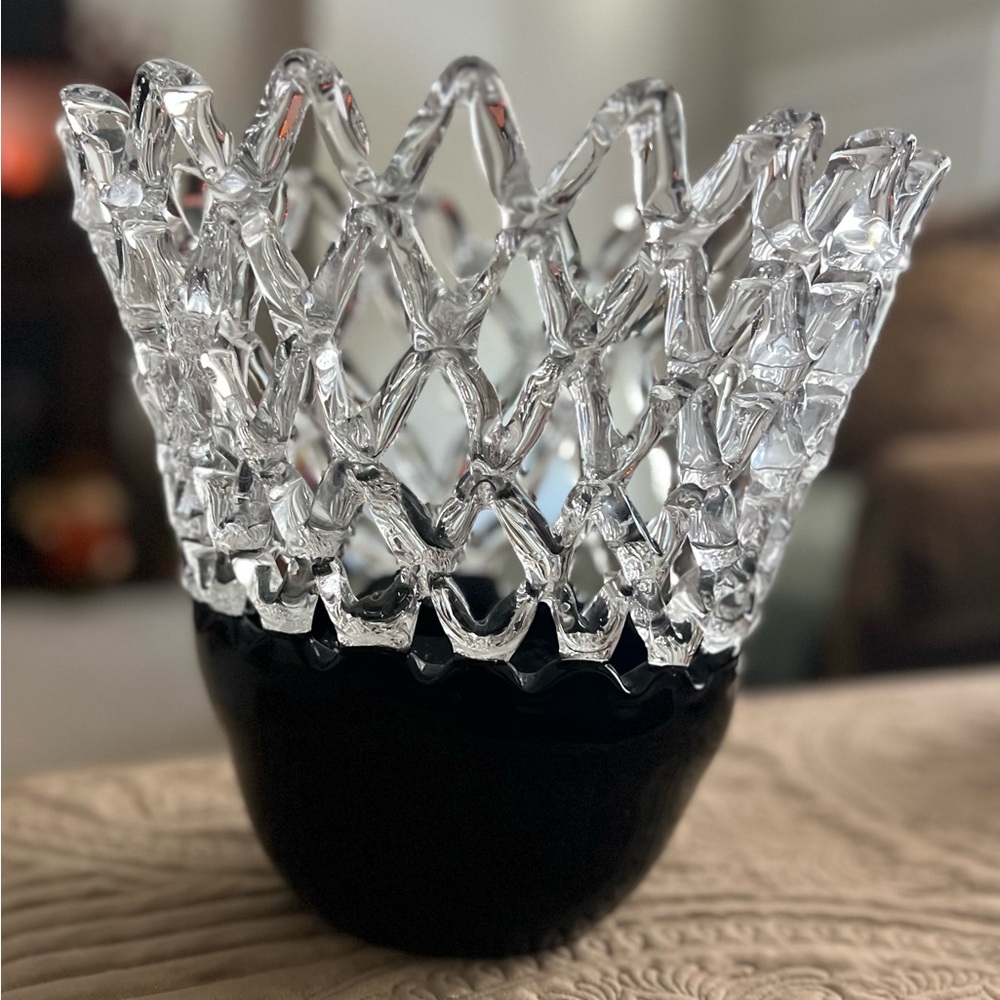 💎stunning  Web Vase 💎